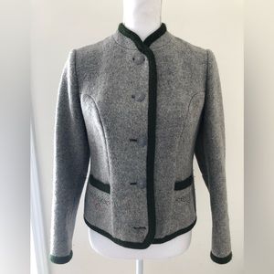 Vintage Gu-Tra Austria Womens Gray 100% Wool Blazer Jacket Size 36 Used